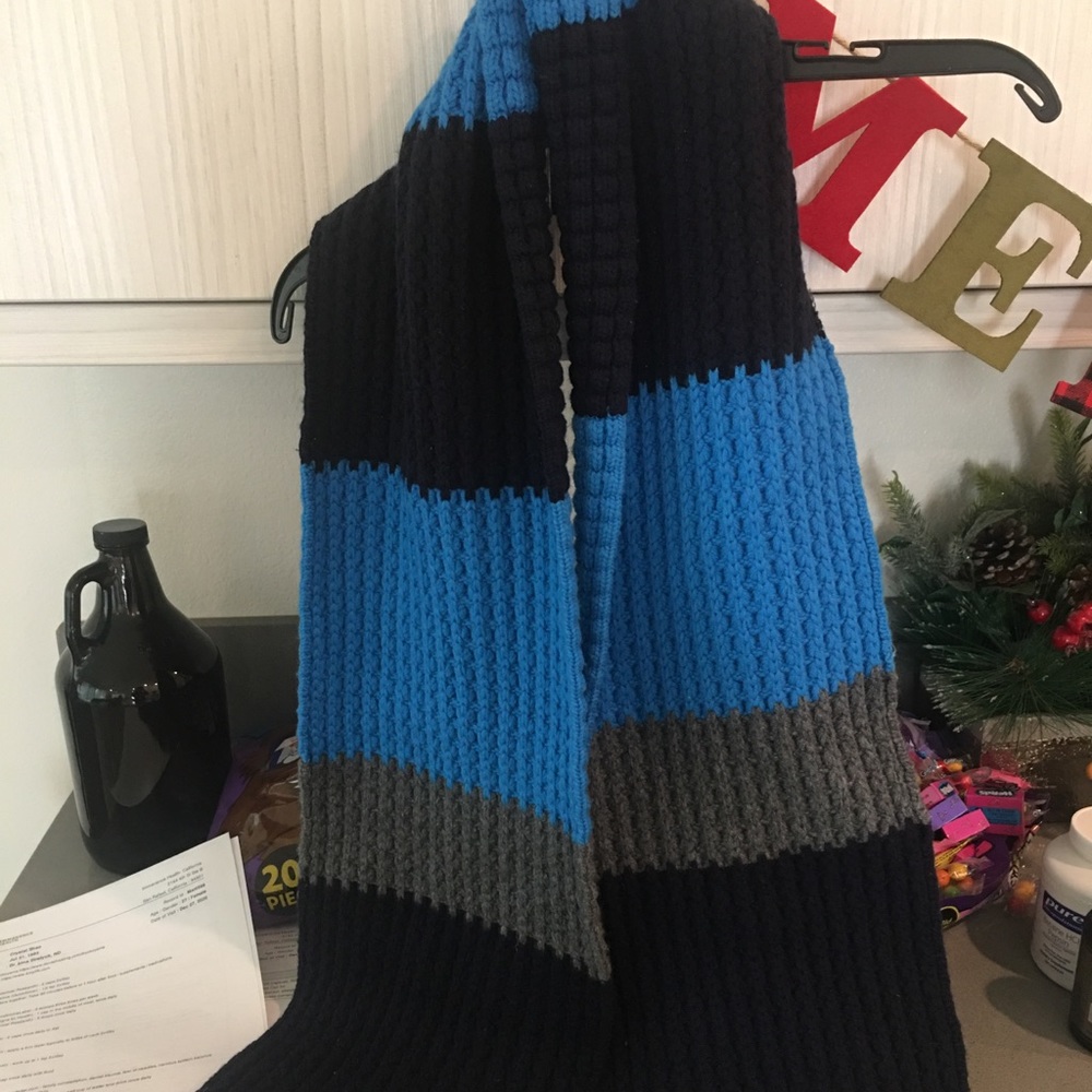 Burberry Men Scarf - guaranteed authentic!